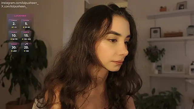 Snapshot of JulietteDee chatting on 03/19/26, 09:08 JulietteDee online show from 03/19/26, 09:08