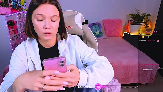 Snapshot of Karen_morris chatting on 11/15/25, 05:05 Karen morris online show from 11/15/25, 05:05