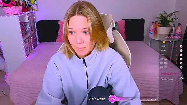 Snapshot of Karen_morris chatting on 04/06/26, 03:59 Karen morris online show from 04/06/26, 03:59