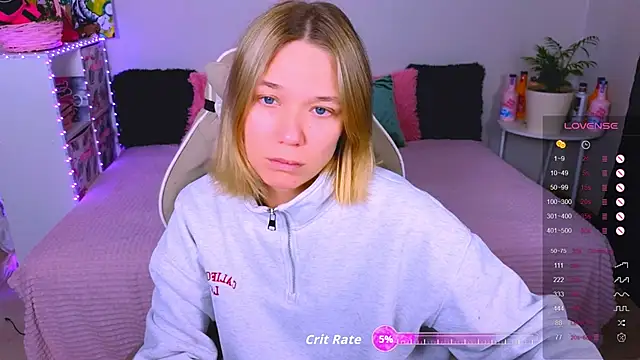 Snapshot of Karen_morris chatting on 04/07/26, 04:24 Karen morris online show from 04/07/26, 04:24