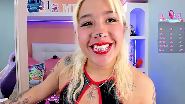 miss danika online show from 03/10/25, 11:53