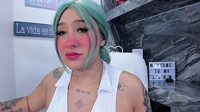 miss danika online show from 11/27/25, 11:01