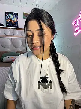 lucianaroy online show from 01/15/25, 12:51