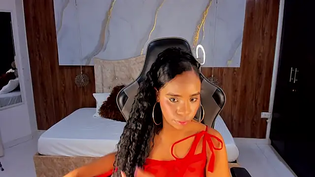 Snapshot of lia_16 chatting on 05/11/26, 11:05 lia 16 online show from 05/11/26, 11:05