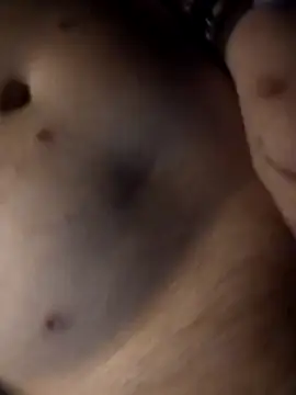 Snapshot of DjiniCD chatting on 04/12/26, 10:26 DjiniCD online show from 04/12/26, 10:26