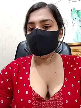 Snapshot of Ritusri_Dotta chatting on 04/20/26, 05:48 Ritusri Dotta online show from 04/20/26, 05:48