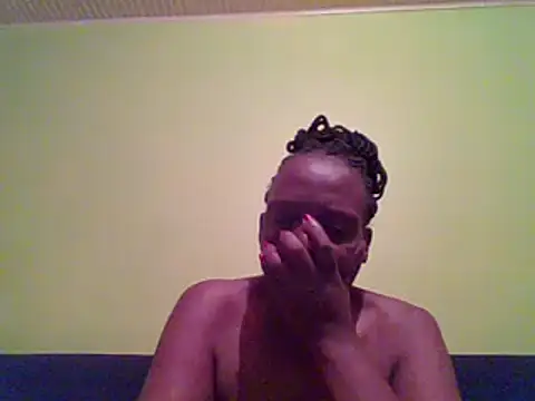 Snapshot of Shaz_brown chatting on 01/04/25, 03:07 Shaz brown online show from 01/04/25, 03:07