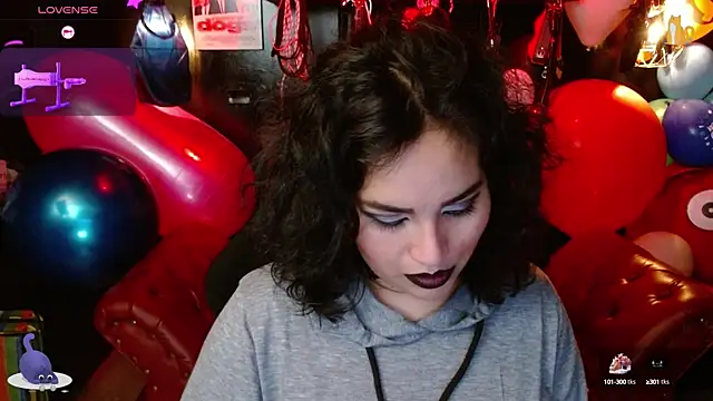 Snapshot of kureiji_hentaii chatting on 09/15/25, 10:43 kureiji hentaii online show from 09/15/25, 10:43