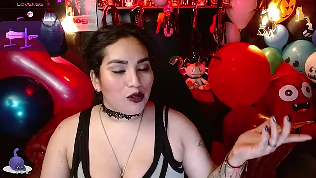 Snapshot of kureiji_hentaii chatting on 09/17/25, 09:38 kureiji hentaii online show from 09/17/25, 09:38