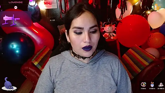 Snapshot of kureiji_hentaii chatting on 09/19/25, 10:32 kureiji hentaii online show from 09/19/25, 10:32