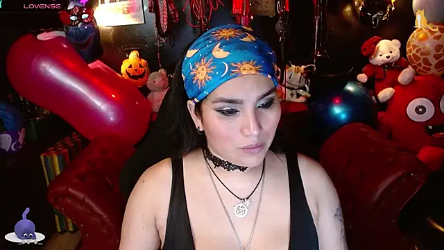 Snapshot of kureiji_hentaii chatting on 11/27/25, 01:29 kureiji hentaii online show from 11/27/25, 01:29