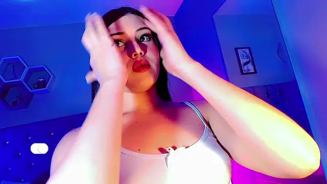 Ashlycuute online show from 12/19/24, 09:38