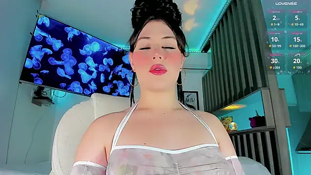 Ashlycuute online show from 09/13/25, 05:51