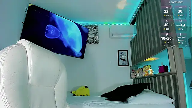 Ashlycuute online show from 09/14/25, 03:49