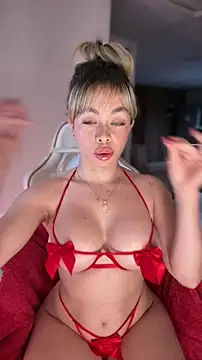 Alison Diaz17 online show from 12/16/25, 11:10