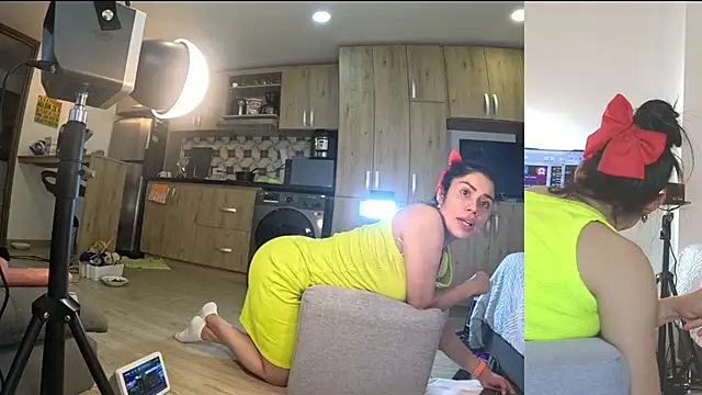 Snapshot of Alondra_fetish chatting on 01/18/25, 11:32 Alondra fetish online show from 01/18/25, 11:32