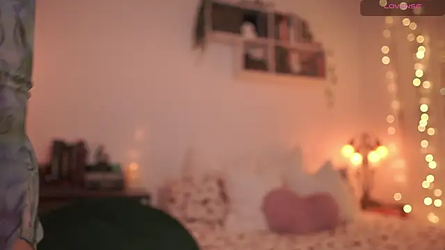 EmilyxRose - online show from 03/20/25, 12:08