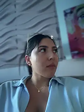 MarianaBenz online show from 02/27/25, 09:58