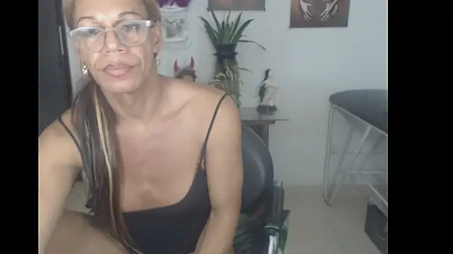 bardotbigcockts online show from 02/02/25, 11:11