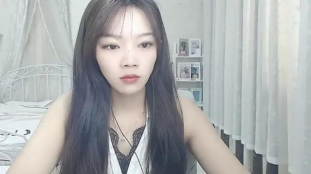 Jenny-Z online show from 10/04/25, 01:47