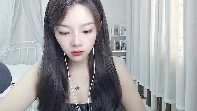 Snapshot of Jenny-Z chatting on 07/10/26, 01:21 Jenny-Z online show from 07/10/26, 01:21