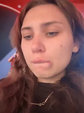 QuitieLia online show from 10/05/25, 08:34