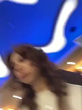 QuitieLia online show from 02/26/26, 08:13