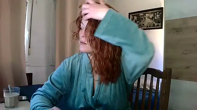 Snapshot of valentinaxcam chatting on 03/09/26, 10:41 valentinaxcam online show from 03/09/26, 10:41