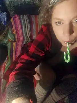 Snapshot of shadow199393 chatting on 12/22/24, 03:00 shadow199393 online show from 12/22/24, 03:00