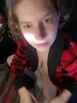 Snapshot of shadow199393 chatting on 01/17/25, 09:17 shadow199393 online show from 01/17/25, 09:17