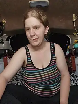 Snapshot of shadow199393 chatting on 07/18/26, 03:44 shadow199393 online show from 07/18/26, 03:44