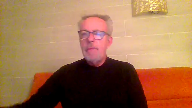 tuggy59 online show from 02/01/26, 05:50