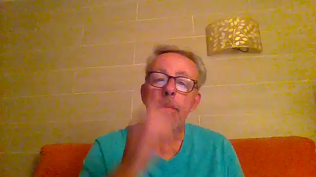 tuggy59 online show from 05/28/26, 03:59