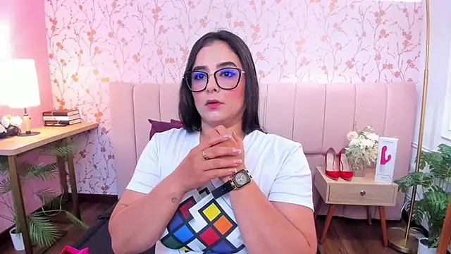 taylor bennet online show from 02/15/26, 12:25