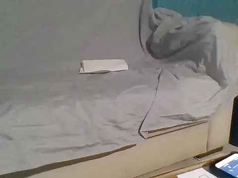 Snapshot of YaseminKader chatting on 04/23/26, 10:12 YaseminKader online show from 04/23/26, 10:12