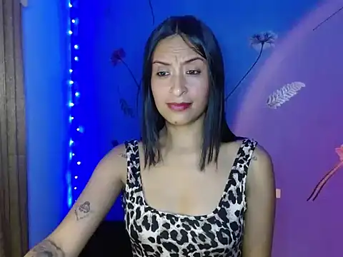 Michelle-Smith- online show from 11/16/25, 03:45