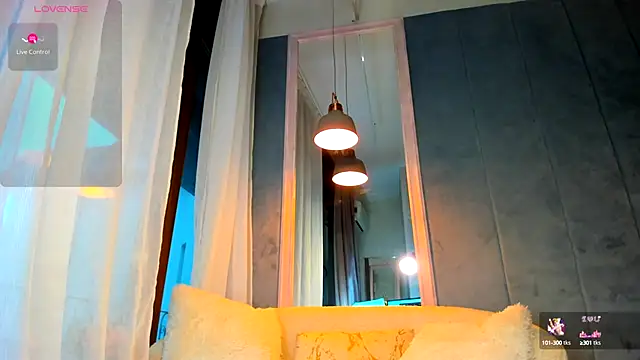 Snapshot of Sassy_Teen chatting on 10/08/25, 08:23 Sassy Teen online show from 10/08/25, 08:23