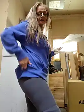 Southern Bella online show from 12/05/24, 03:28