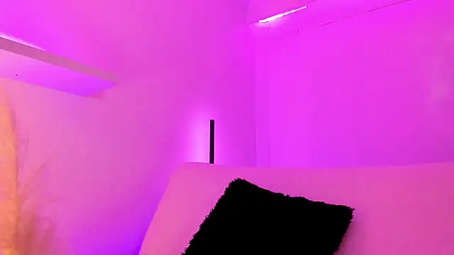 Snapshot of Gloomydoll chatting on 09/08/25, 08:41 Gloomydoll online show from 09/08/25, 08:41