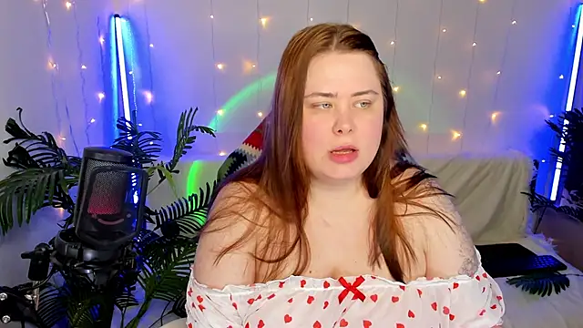 Akemi BBW online show from 01/11/25, 06:44