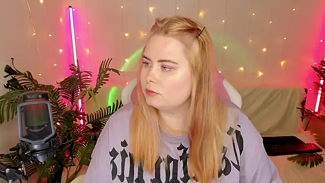 Akemi BBW online show from 01/14/25, 09:20