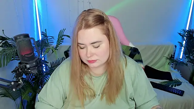 Akemi BBW online show from 02/01/25, 11:58