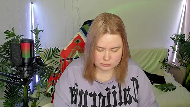 Akemi BBW online show from 02/10/25, 10:40