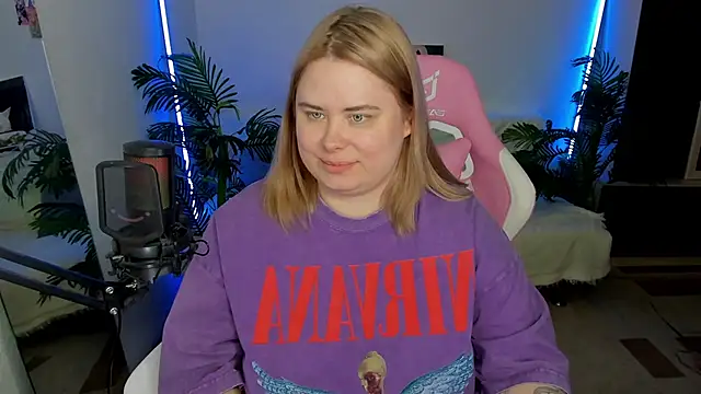 Akemi BBW online show from 02/17/25, 12:43