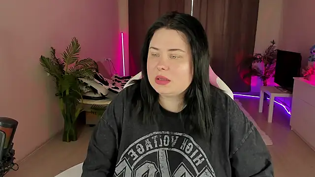 Akemi BBW online show from 09/19/25, 05:20