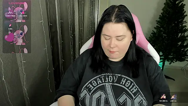 Snapshot of Akemi_BBW chatting on 01/19/26, 04:27 Akemi BBW online show from 01/19/26, 04:27