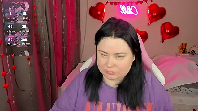 Snapshot of Akemi_BBW chatting on 02/16/26, 03:46 Akemi BBW online show from 02/16/26, 03:46