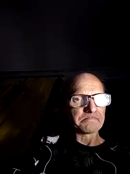 oksana722 online show from 10/09/25, 04:49