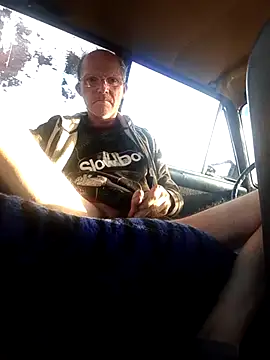 oksana722 online show from 11/03/25, 12:39