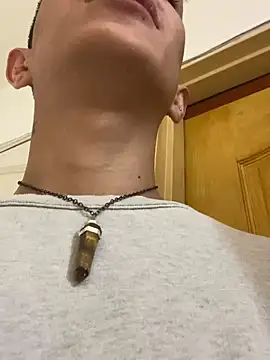 Snapshot of DereckCooperr chatting on 12/16/24, 08:05 DereckCooperr online show from 12/16/24, 08:05